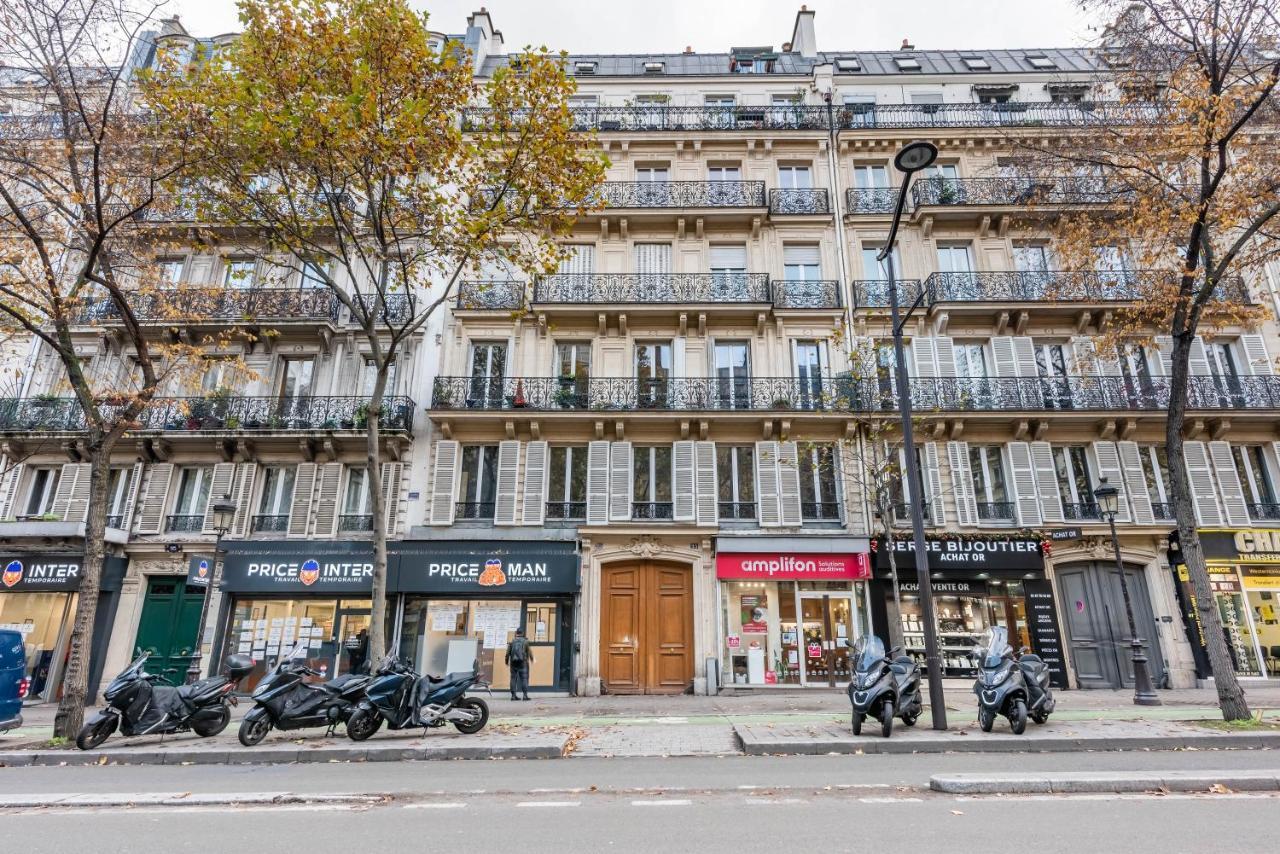 Triplex Magenta Quest Lejlighed Paris Eksteriør billede
